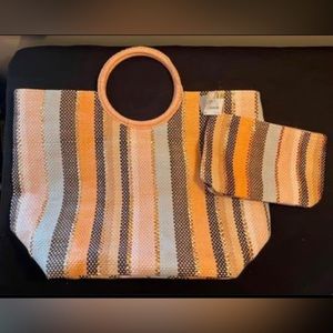 Sondra Roberts orange/multicolor beach bag. Great size w/extra separate pouch